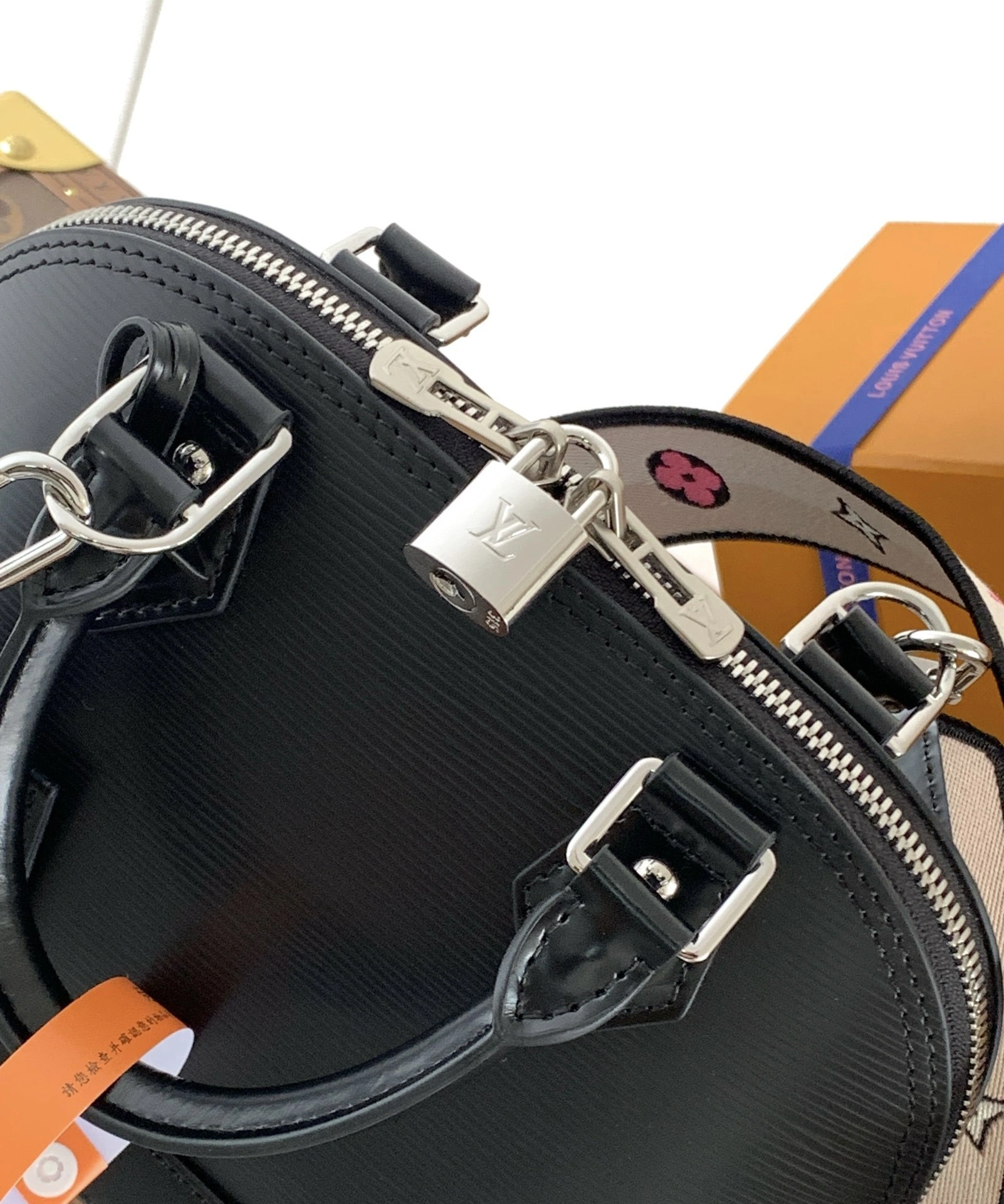 MOMO--8V M59217 high quality version Alma BB cowhide item:F-B000A2148