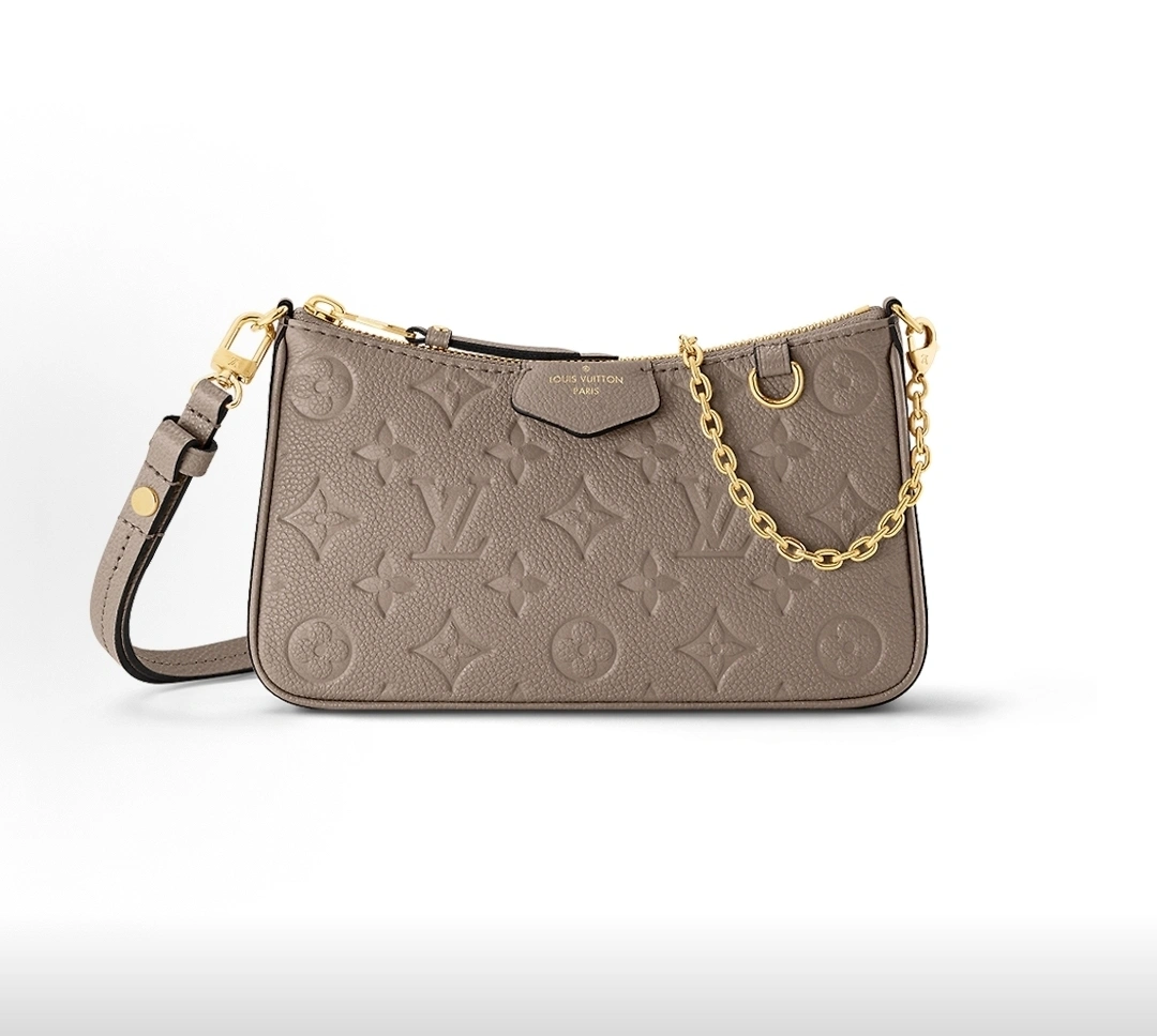 MOMO--8V M81862 high quality version Easy Pouch On Strap item:F-B000A2122