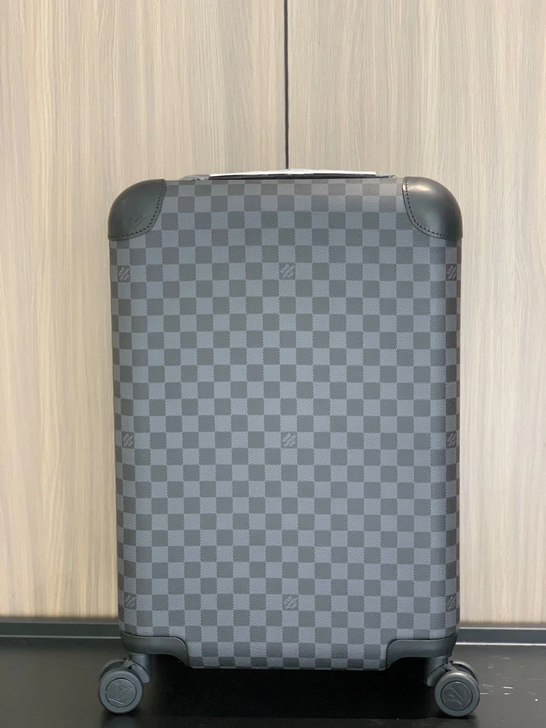 MOMO- 8V N23209 high quality version HORIZON item：E-B177I2597