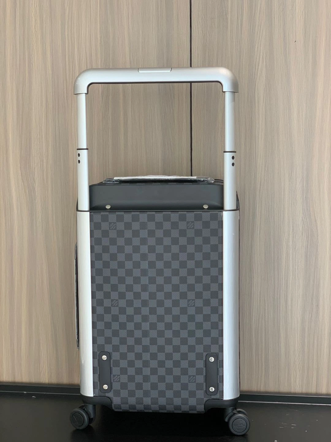 MOMO- 8V N23209 high quality version HORIZON item：E-B177I2597