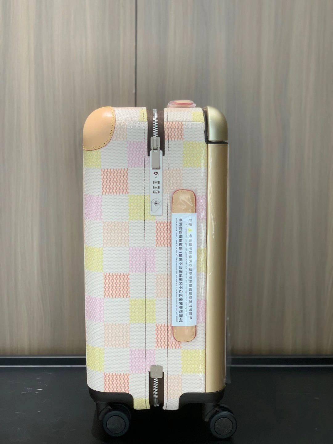 MOMO- 8V N40741 high quality version HORIZON item：E-B177I2593