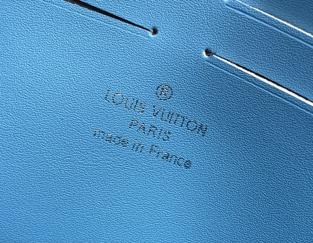 MOMO- 8V m12815 high quality version cowhide 【Pochette Voyage 】 item：E-B000A0493H