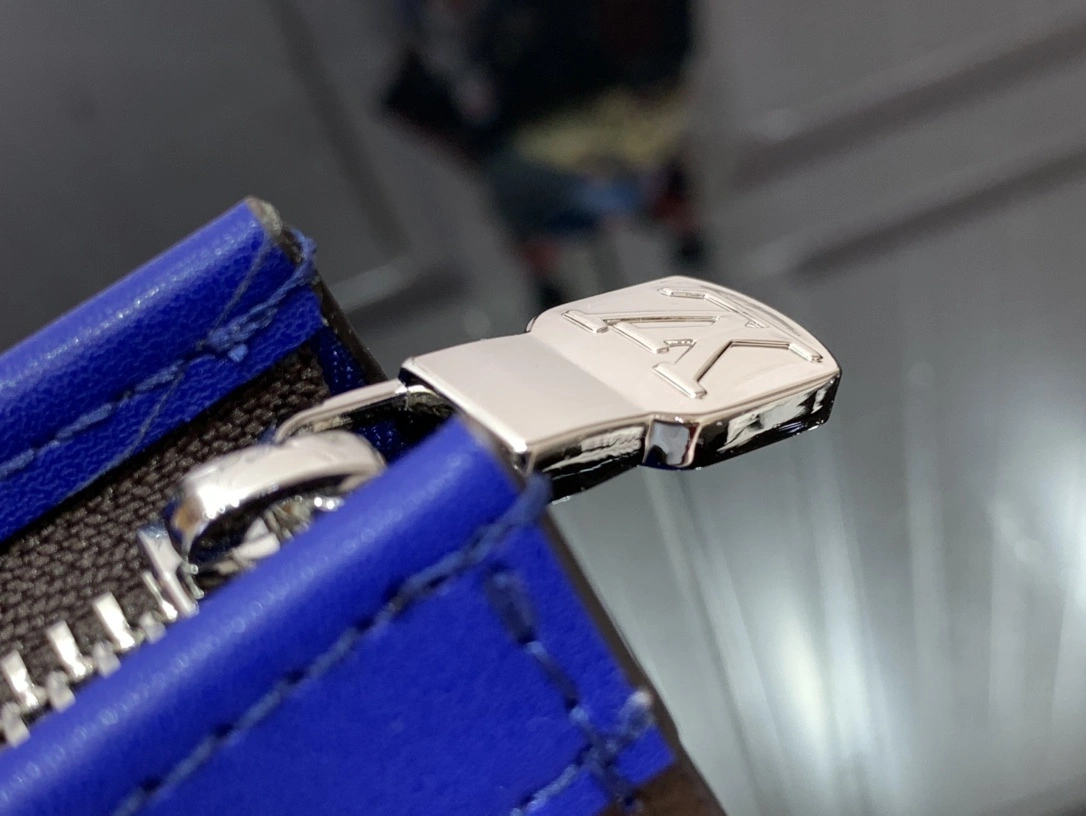 MOMO- 8V m12819 high quality version cowhide 【Pochette Voyage 】 item：E-B000A0492H