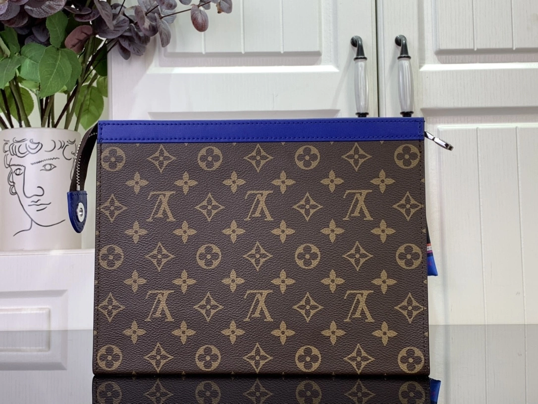MOMO- 8V m12819 high quality version cowhide 【Pochette Voyage 】 item：E-B000A0492H