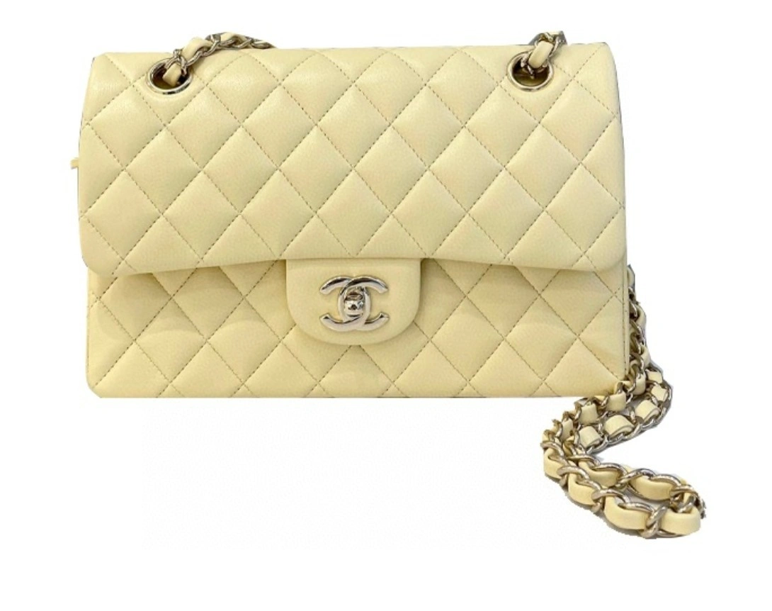 MOMO- A01112 Classic Flap Bag item : B-B00M1735