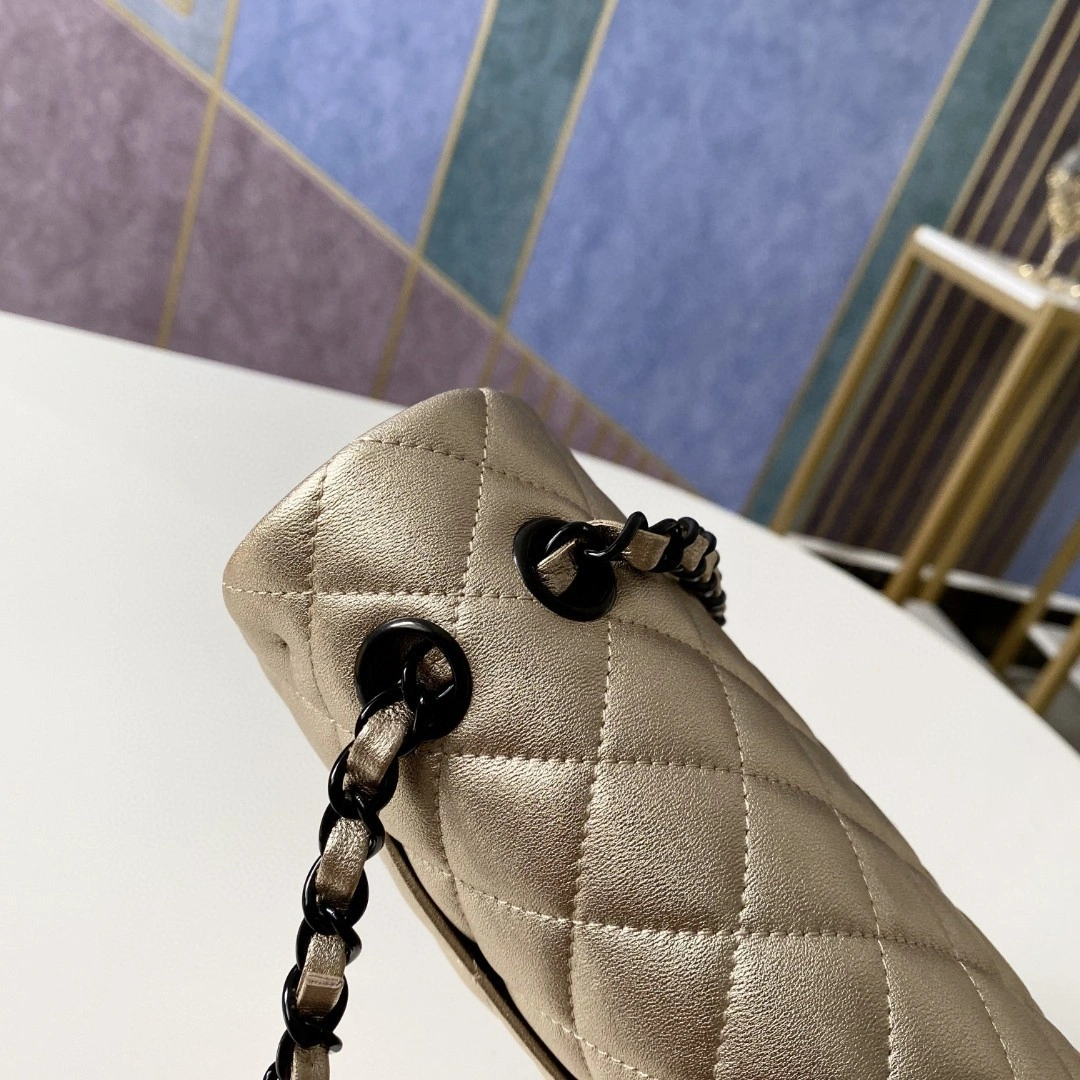 MOMO- A01112 sheephide CF item : B-B370B0811
