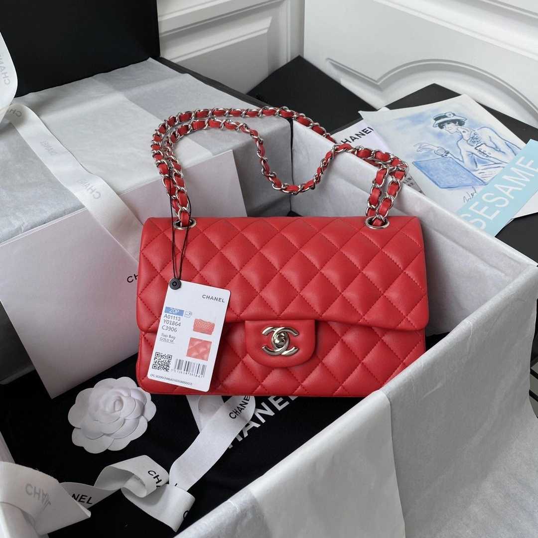 MOMO- A01113 Classic Flap Bag item : B-B00M1744