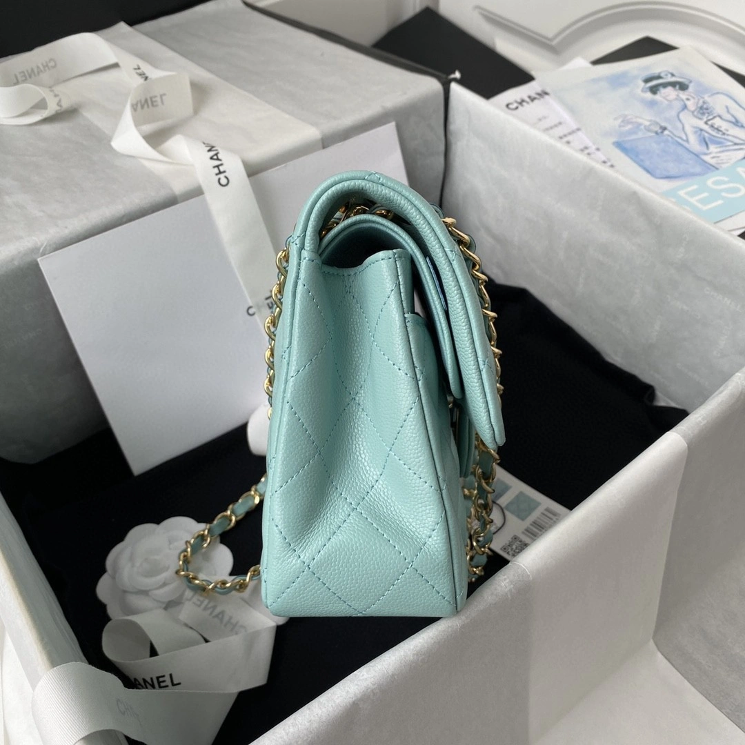 MOMO- A01113 Classic Flap Bag item : B-B00M1746
