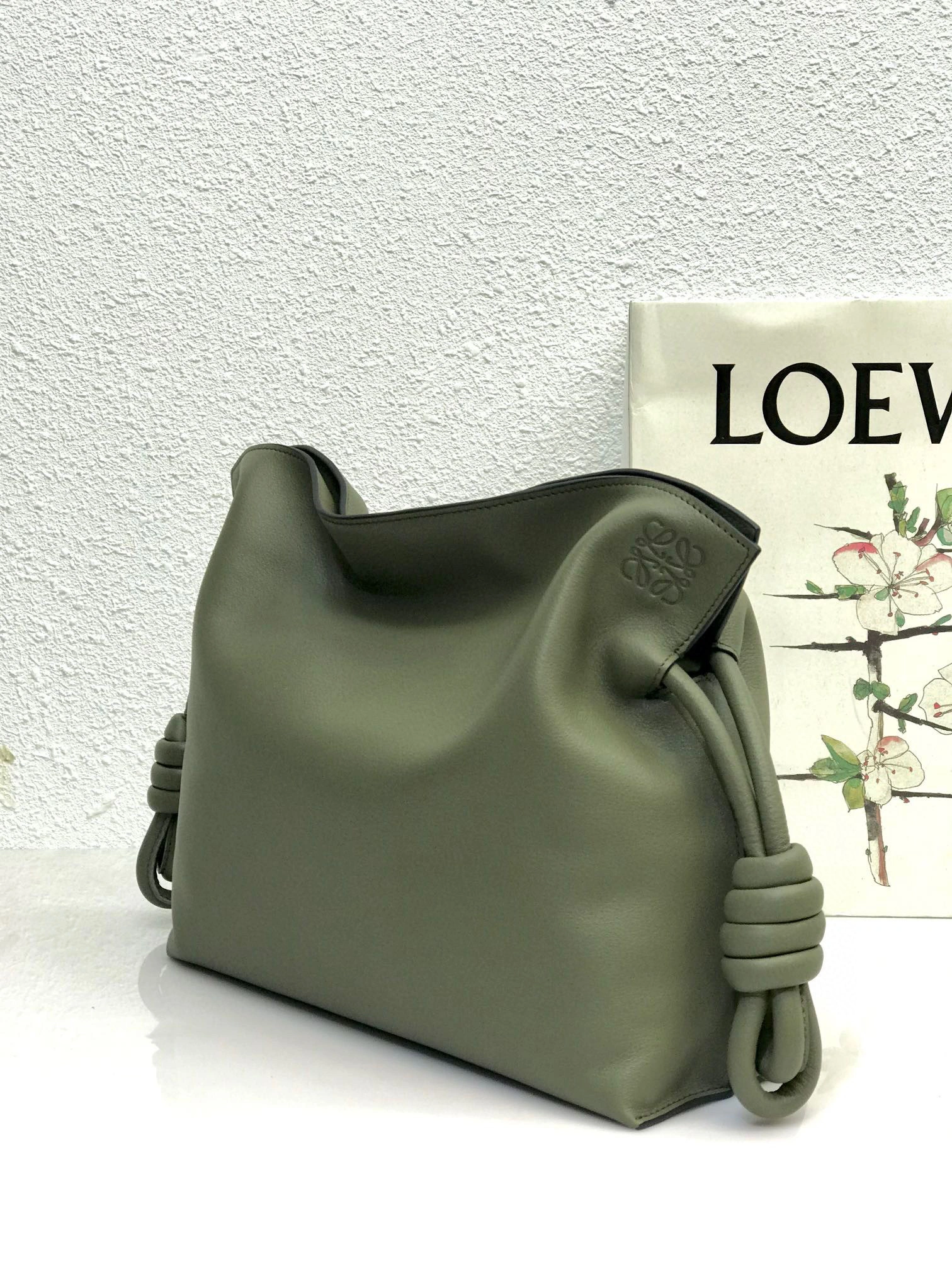 &MOMO- A411FC1X25-6424 Flamenco clutch calfskin item：B-B063F2205C