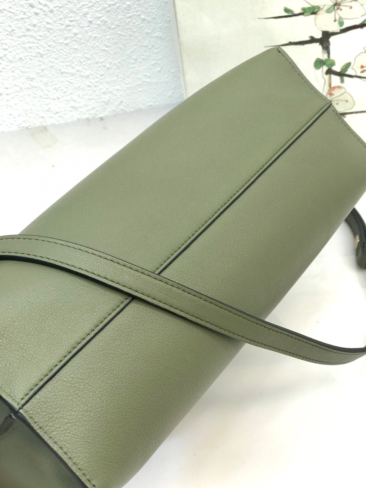 &MOMO- A411FC1X25-6424 Flamenco clutch calfskin item：B-B063F2205C