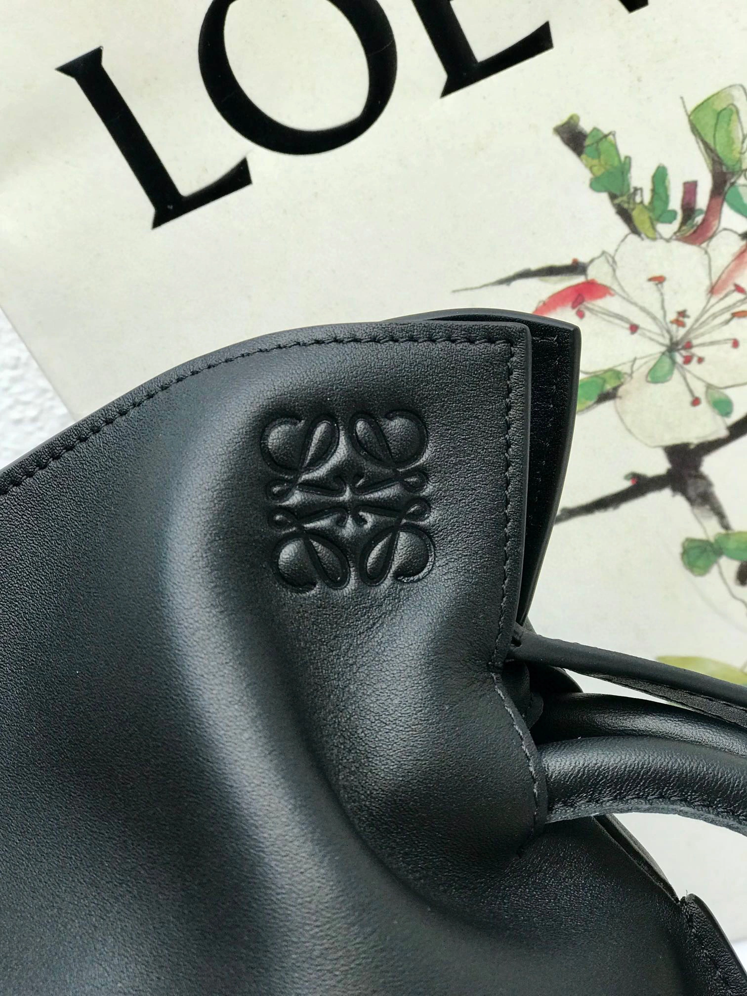 MOMO- A411FC1X35-1100 Flamenco clutch calfskin item：B-B063F2206C