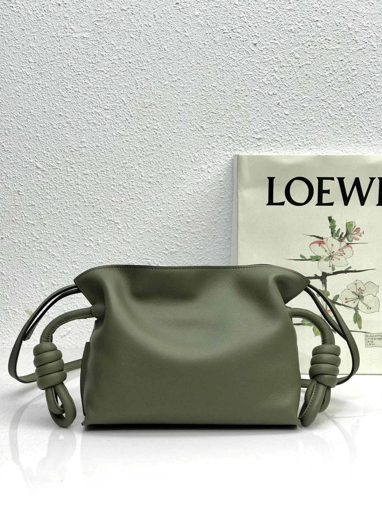 MOMO- A411FC2X05-6424 Flamenco calfskin item：B-B063F2216C