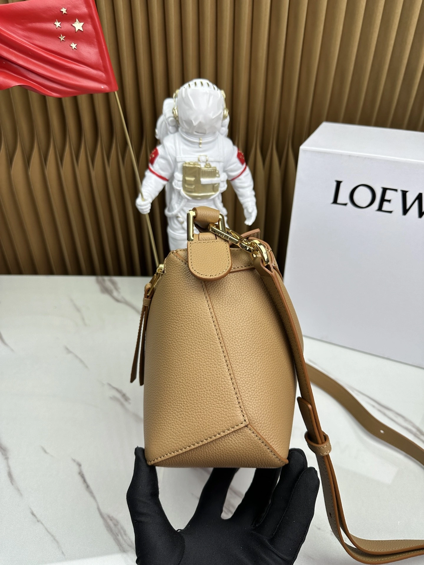 MOMO- A510P60X30-5542 item：C-B063I3085V