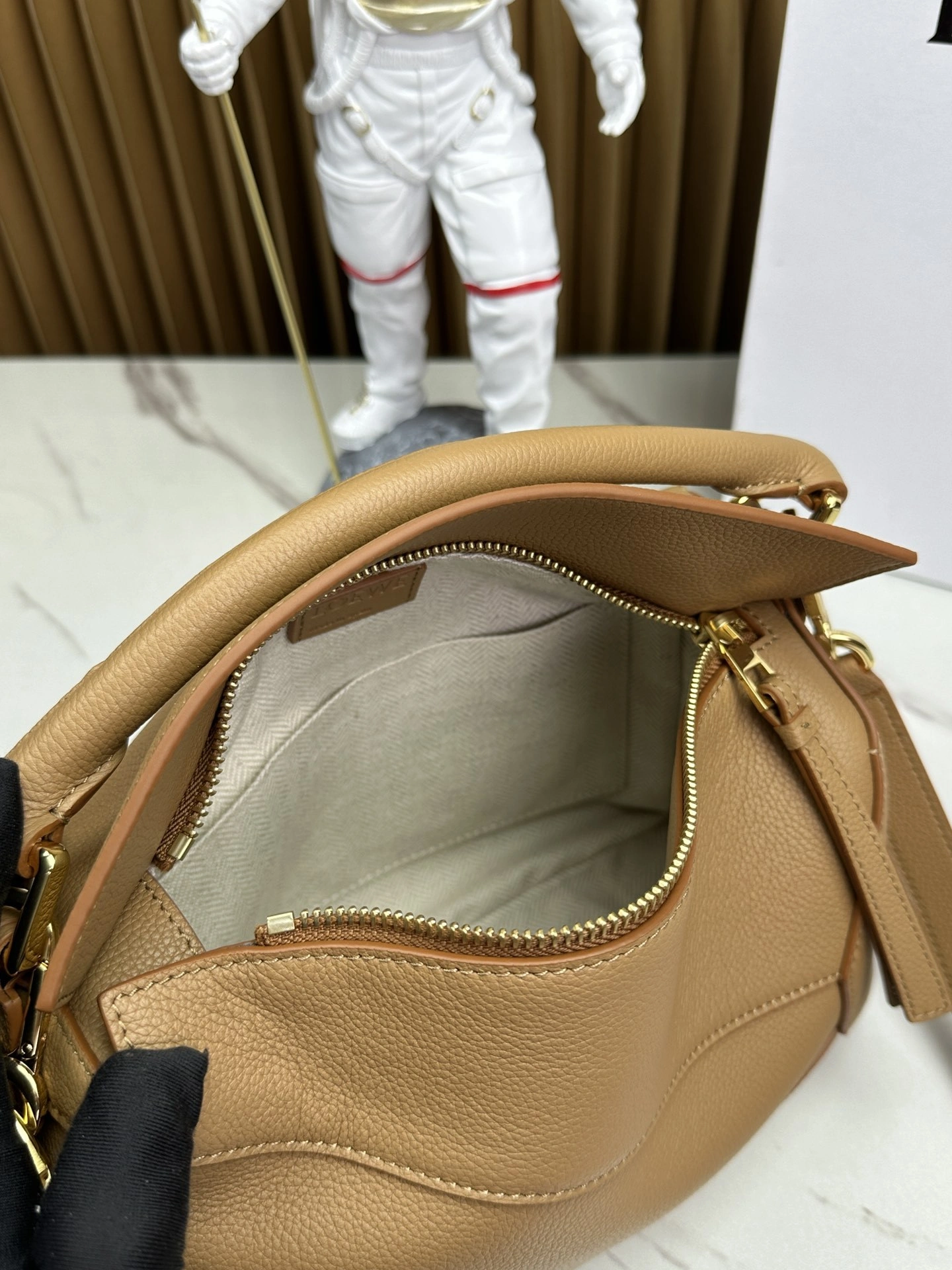 MOMO- A510P60X30-5542 item：C-B063I3085V