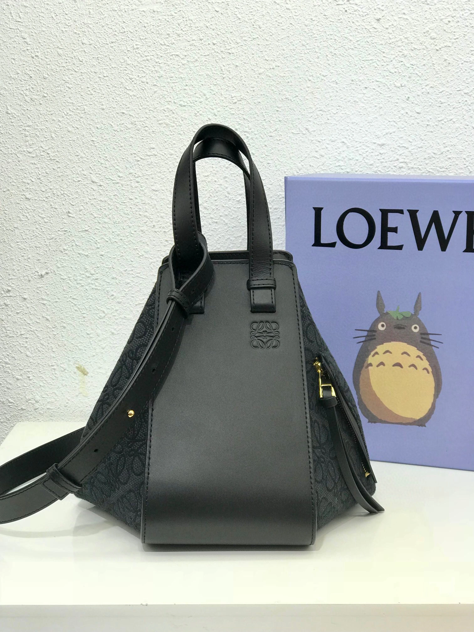 MOMO- A538S35X29-1268 Hammock calfskin item：B-B063F2318C