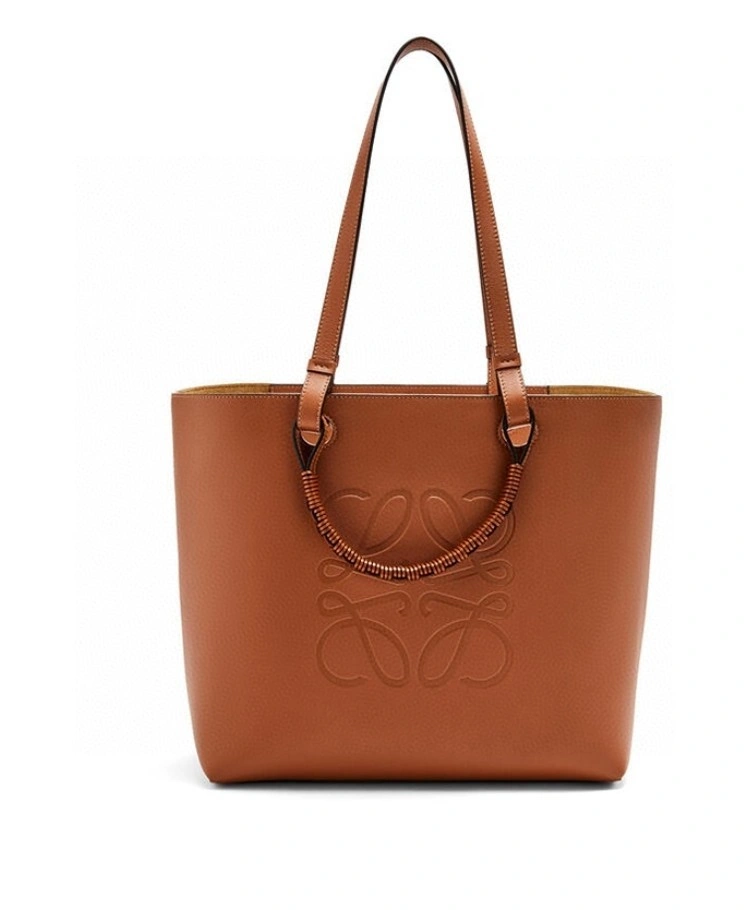 MOMO- A657T23X02 cowhide Anagram Tote item : B-B000C0953
