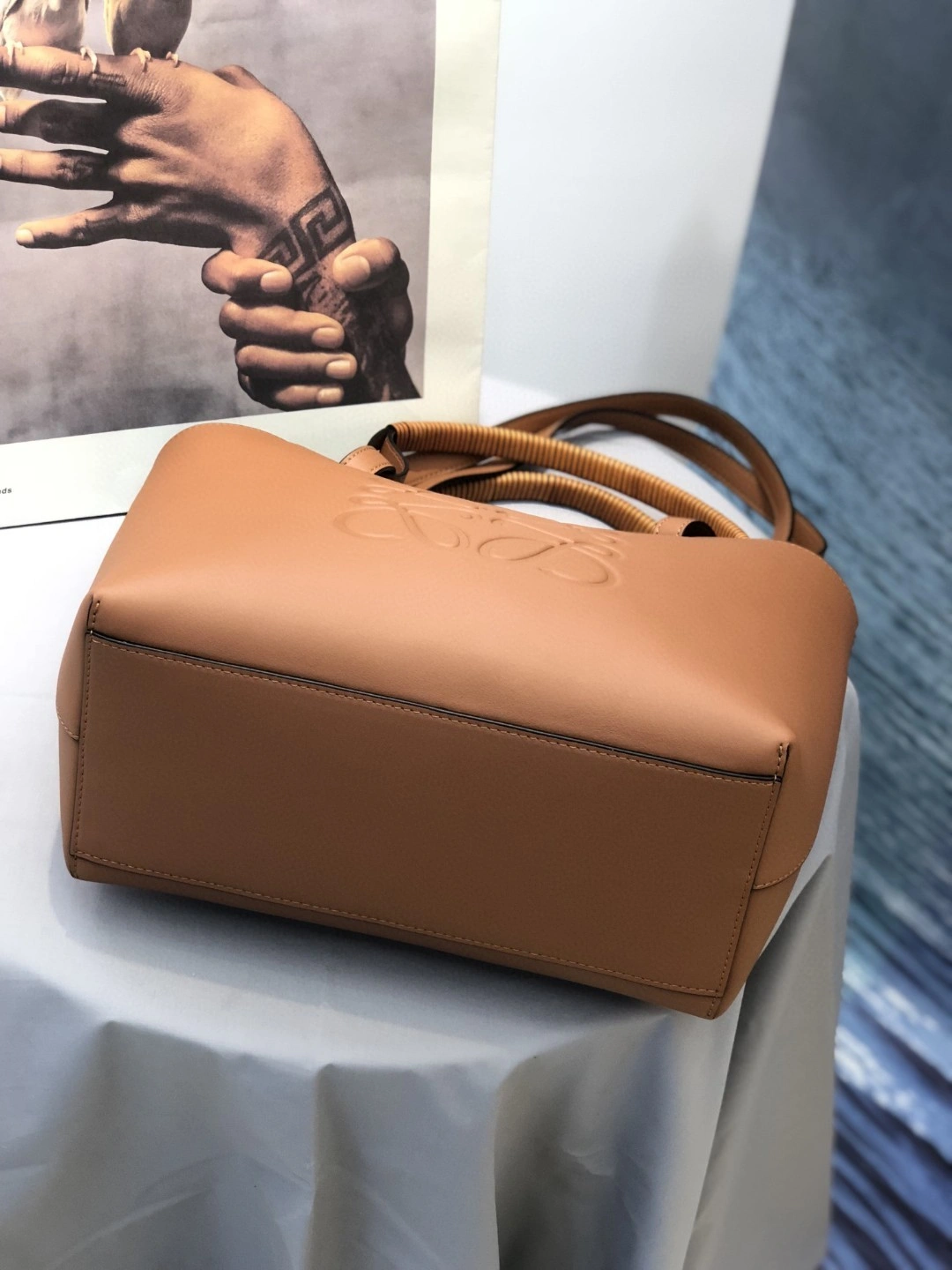 MOMO- A657T23X02 cowhide Anagram Tote item : B-B000C0953