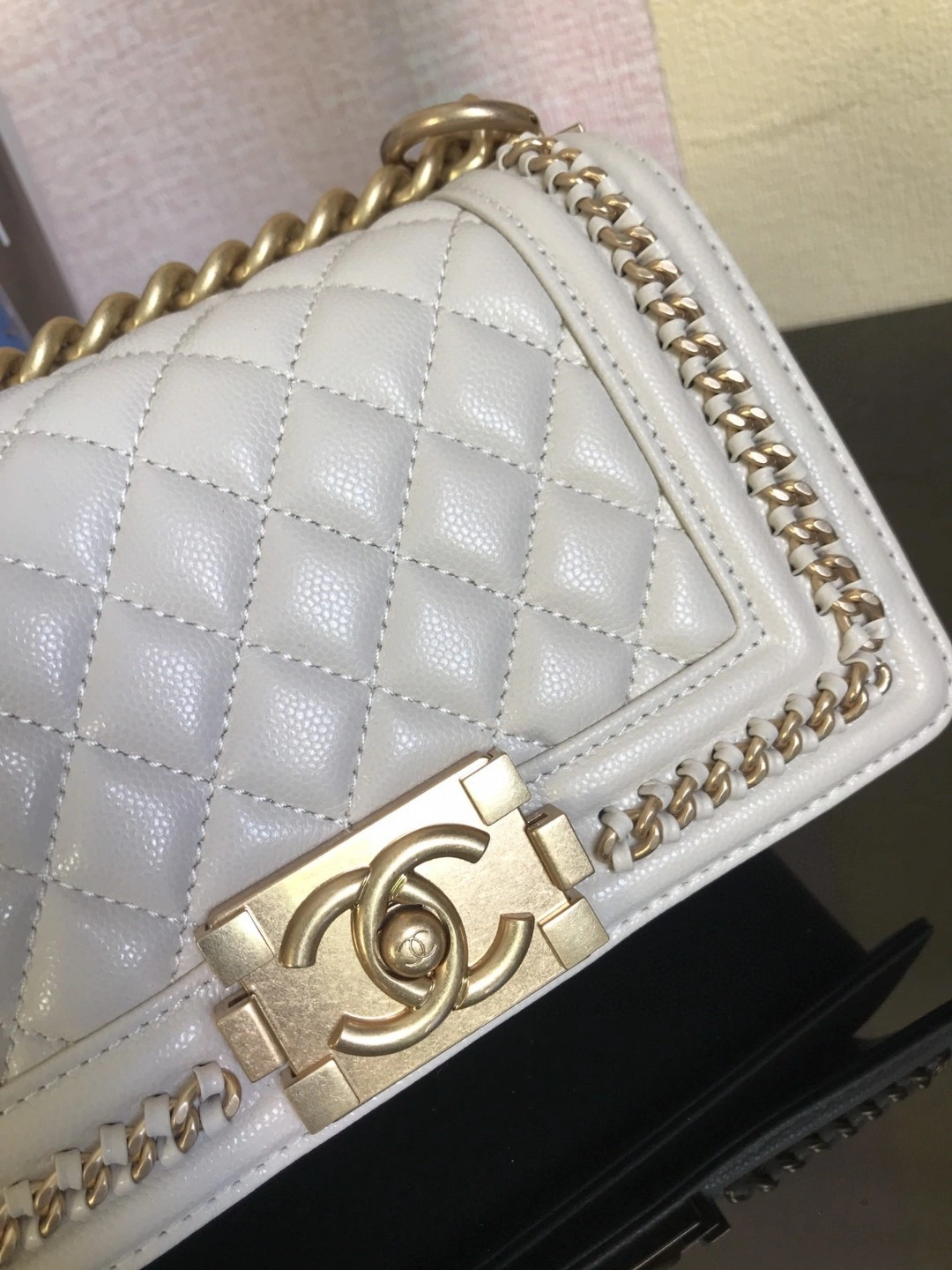 MOMO- A67085 Calfskin BOY item : B-B00M1654