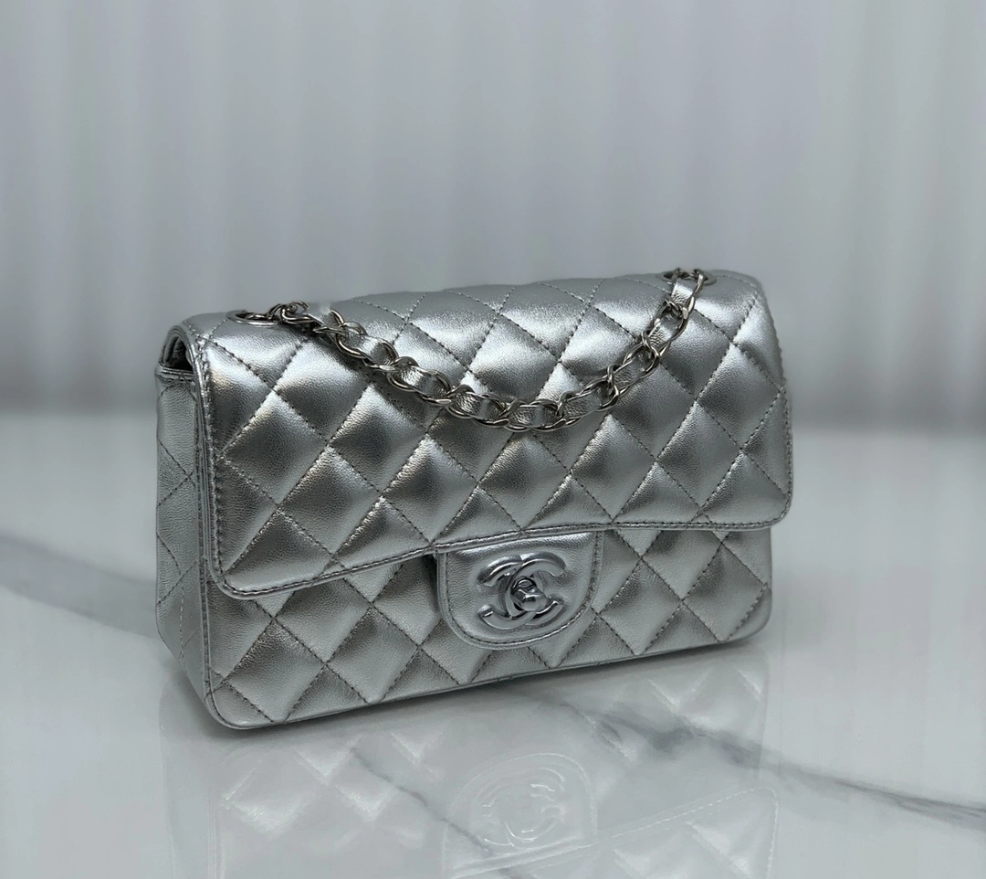 MOMO- A69900-B05213-45002 sheepskin item:C-B063L0946R