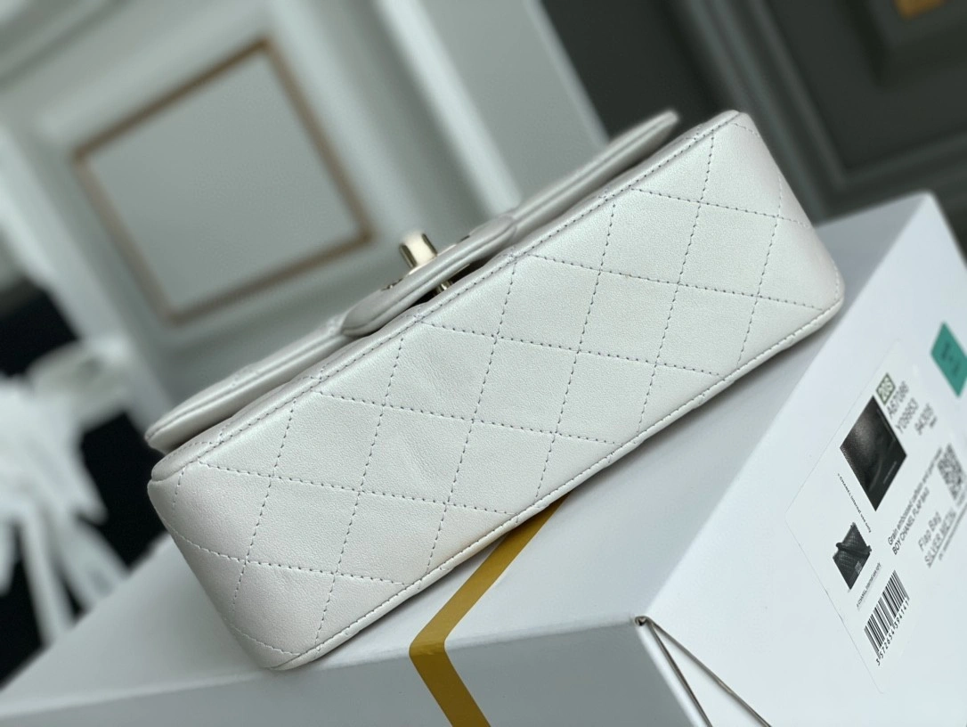 MOMO- A69900 Calfskin item : B-B307B0823