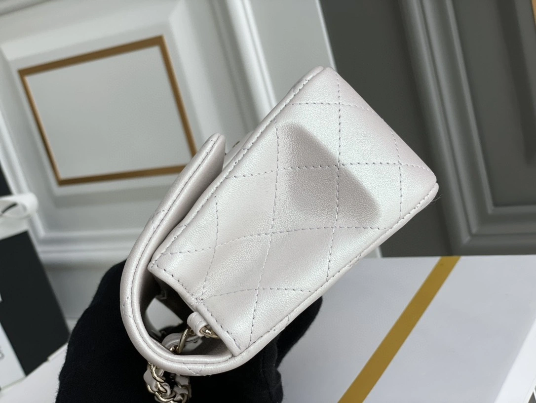 MOMO- A69900 Calfskin item : B-B307B0823