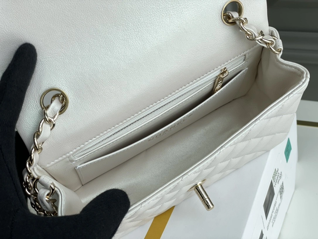 MOMO- A69900 Calfskin item : B-B307B0823