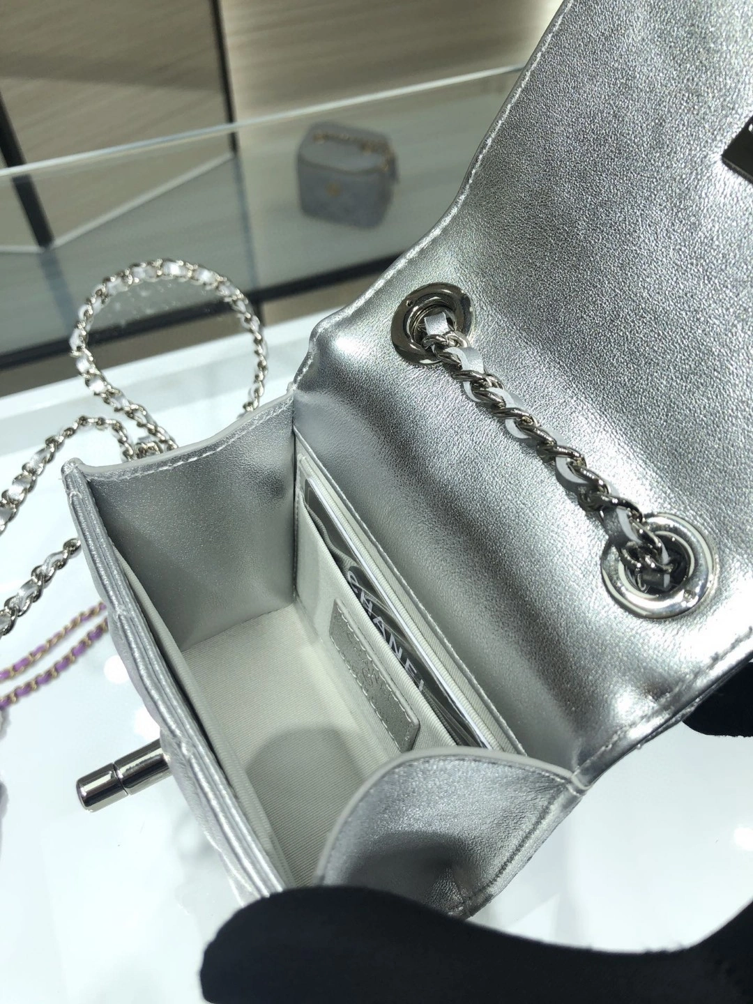 MOMO- A81633trendy mini Lambskin item : B-B00M1638