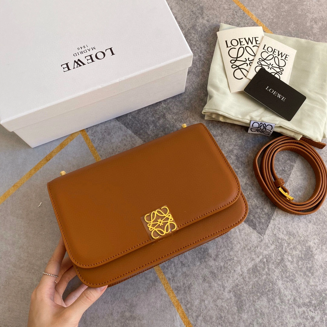 MOMO- A896N01X03-2586 GOYA item：B-B564F1015C