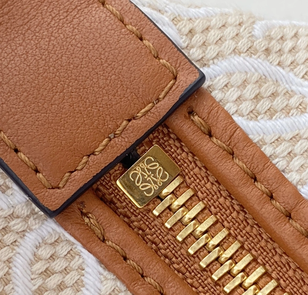&MOMO- A906K68X04-2426 item：C-B063I3047V