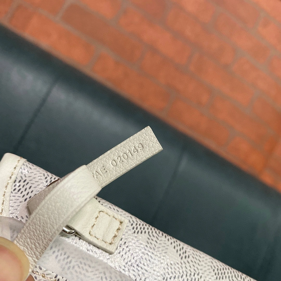 MOMO- ANJOUSGMLCG calfskin item：B-B000F1727C