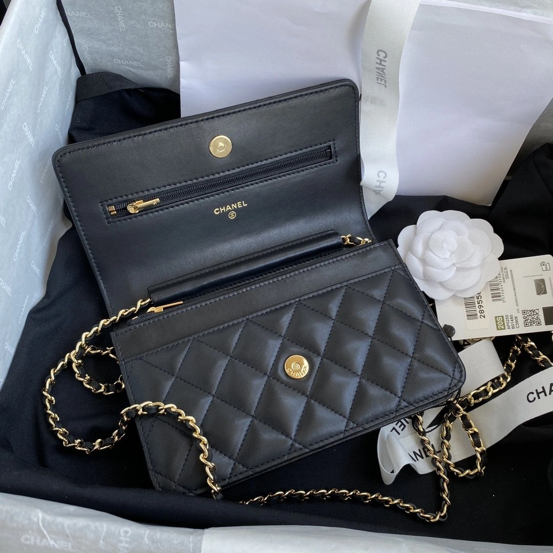 &MOMO- AP0250 Lambskin item : B-B370M1615