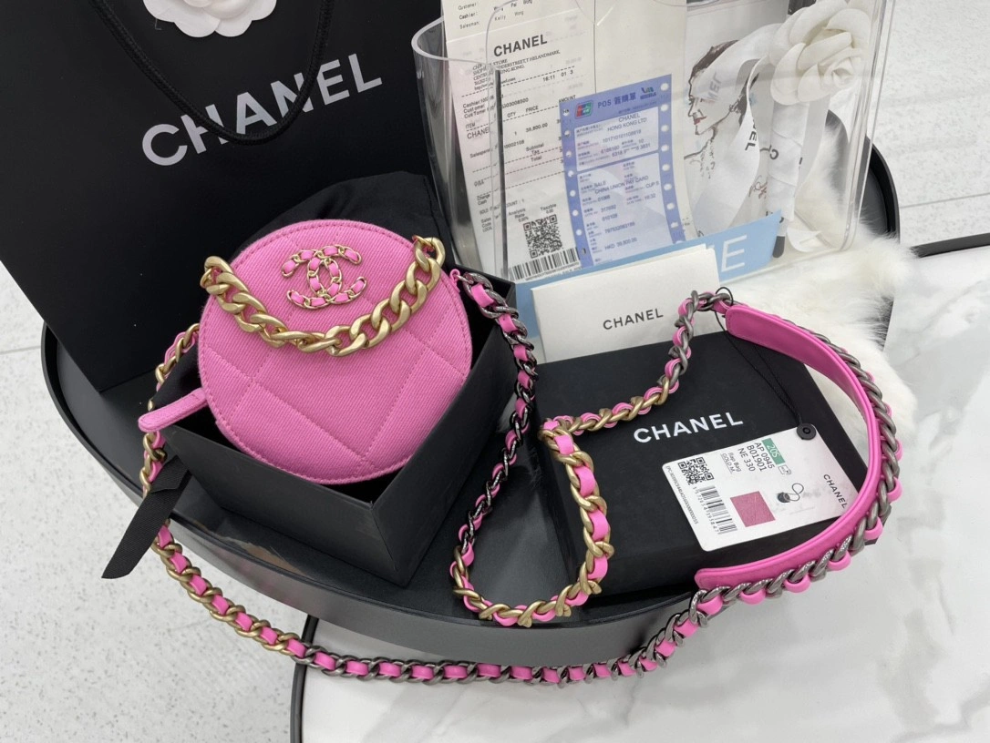 MOMO- AP0945 19bag item : B-B00M1834
