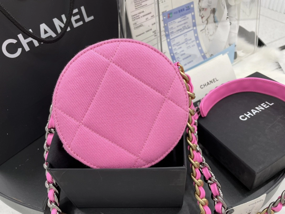 MOMO- AP0945 19bag item : B-B00M1834