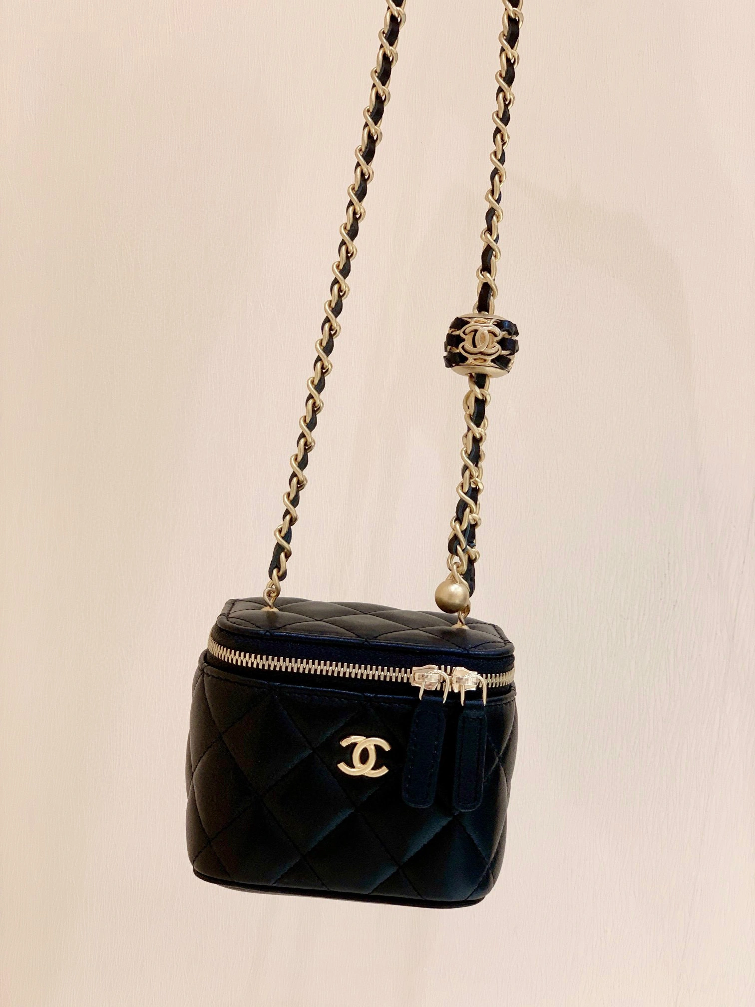 MOMO- AP1447-B08034-94305 2022cc lambskin item：B-B000F0628C