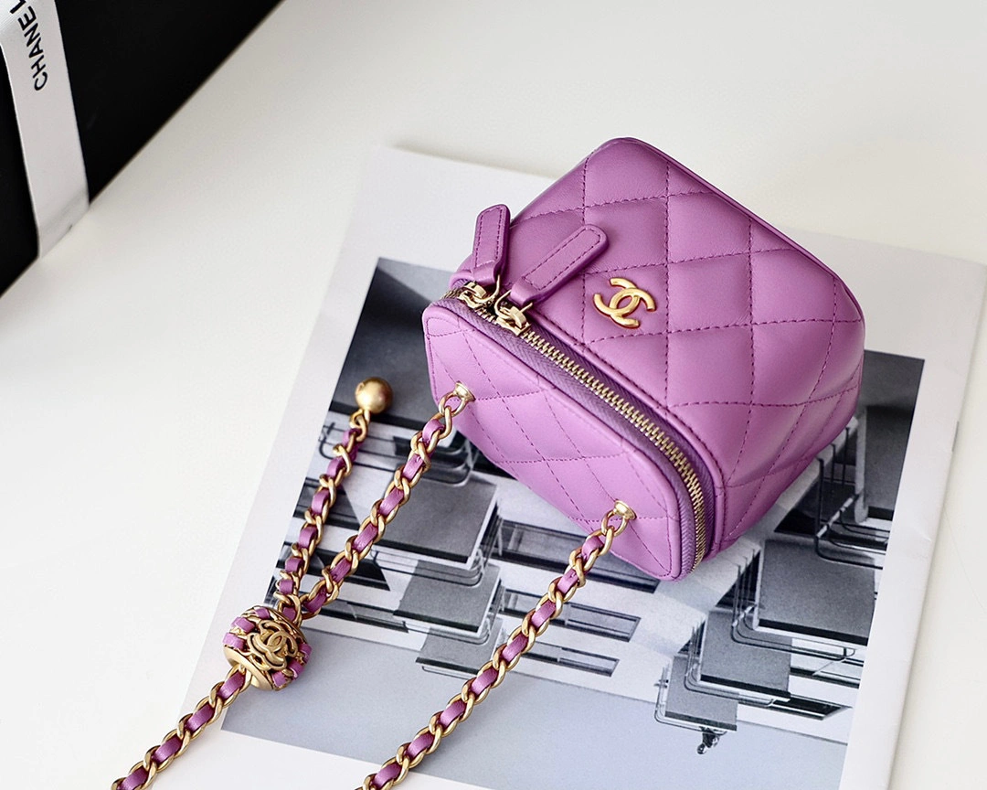 MOMO- AP1447-B08034-NH623 2022cc Lambskin item：B-B000E2134C