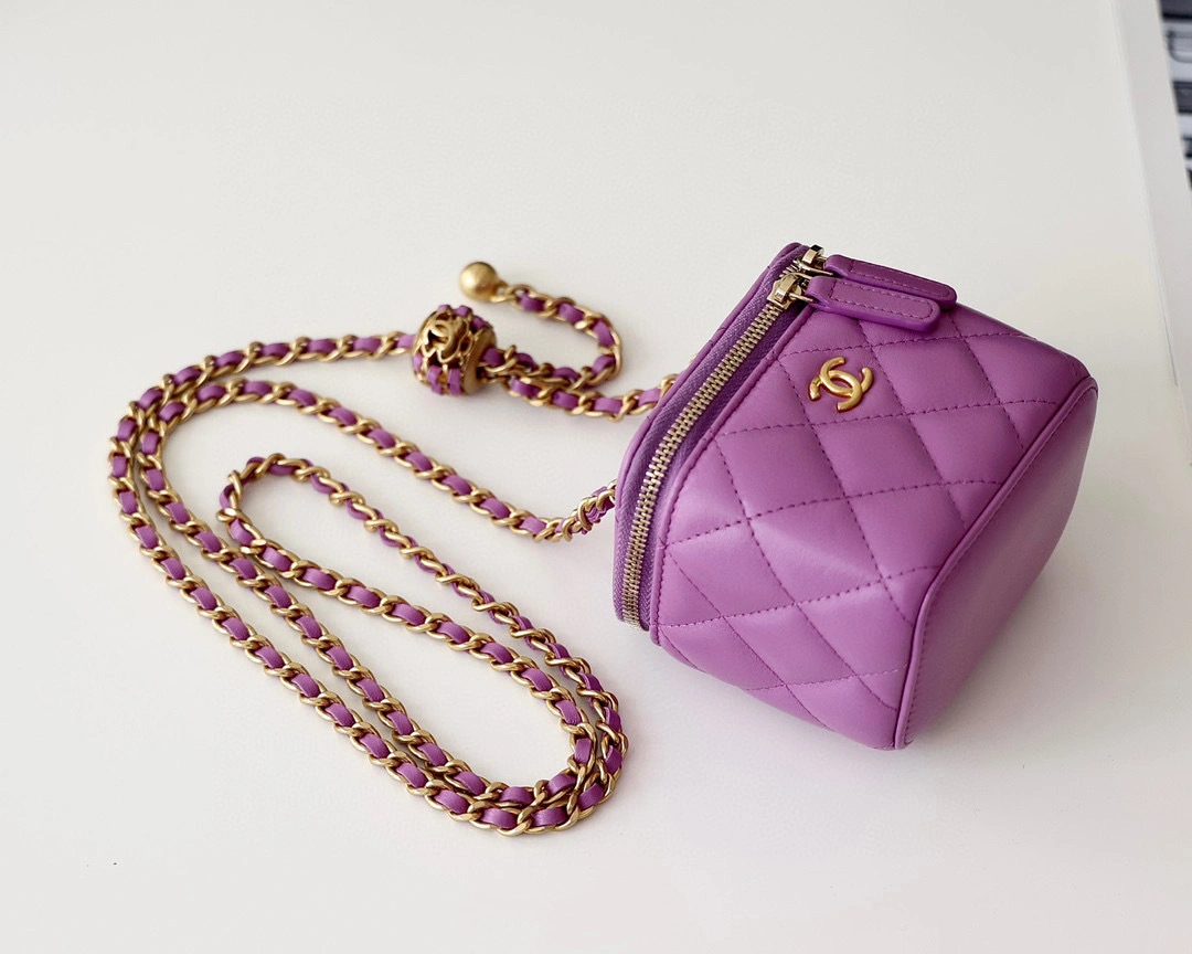 MOMO- AP1447-B08034-NH623 2022cc Lambskin item：B-B000E2134C