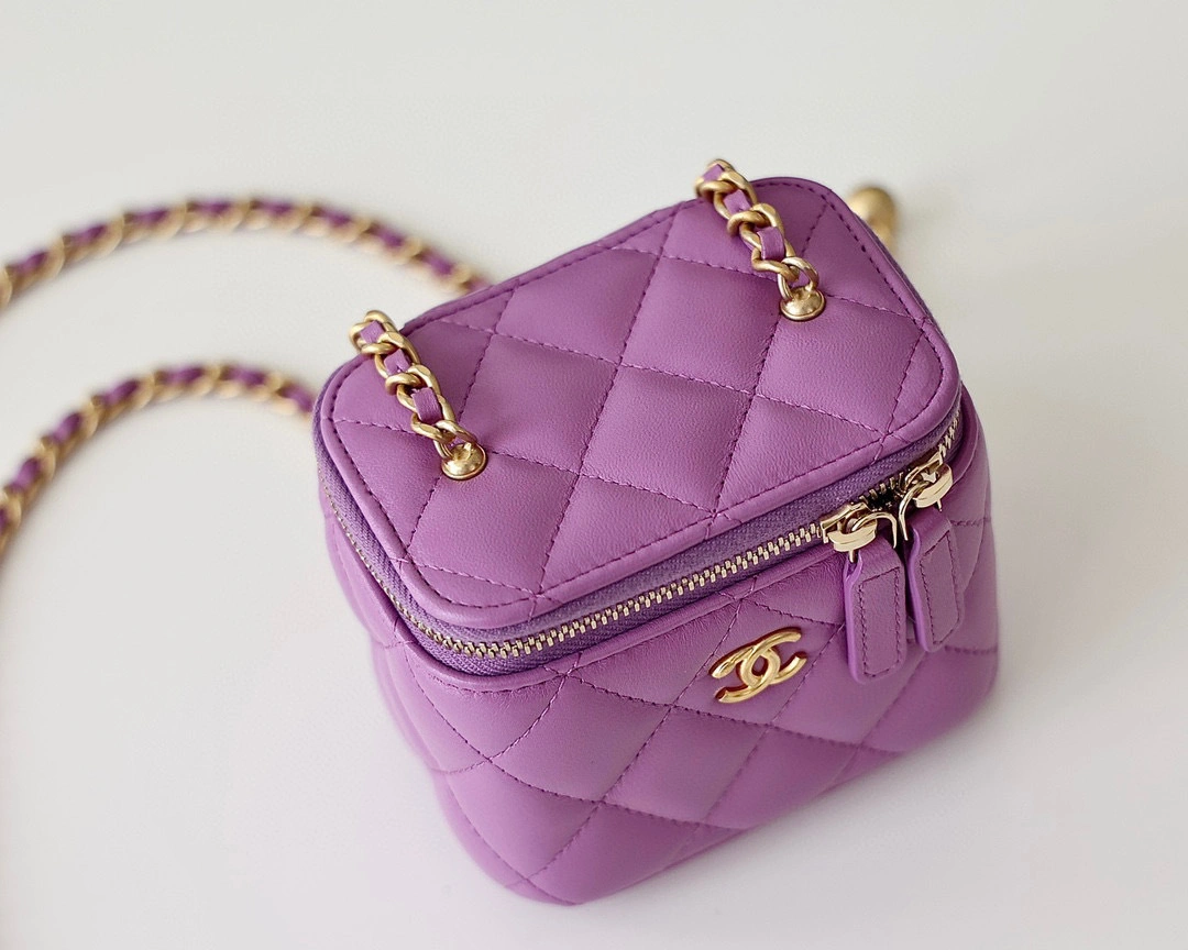 MOMO- AP1447-B08034-NH623 2022cc Lambskin item：B-B000E2134C