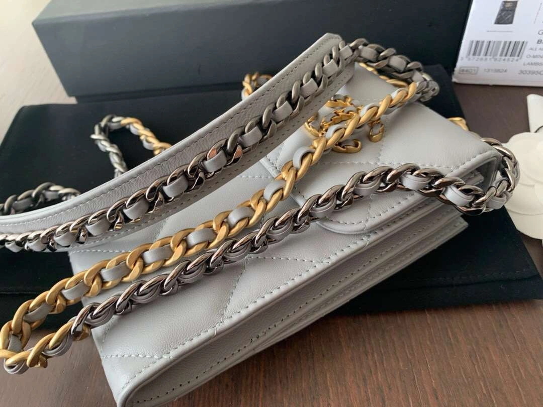 MOMO--AP1773 19bag Multiple colors Goatskin item : 321B55D1124-2