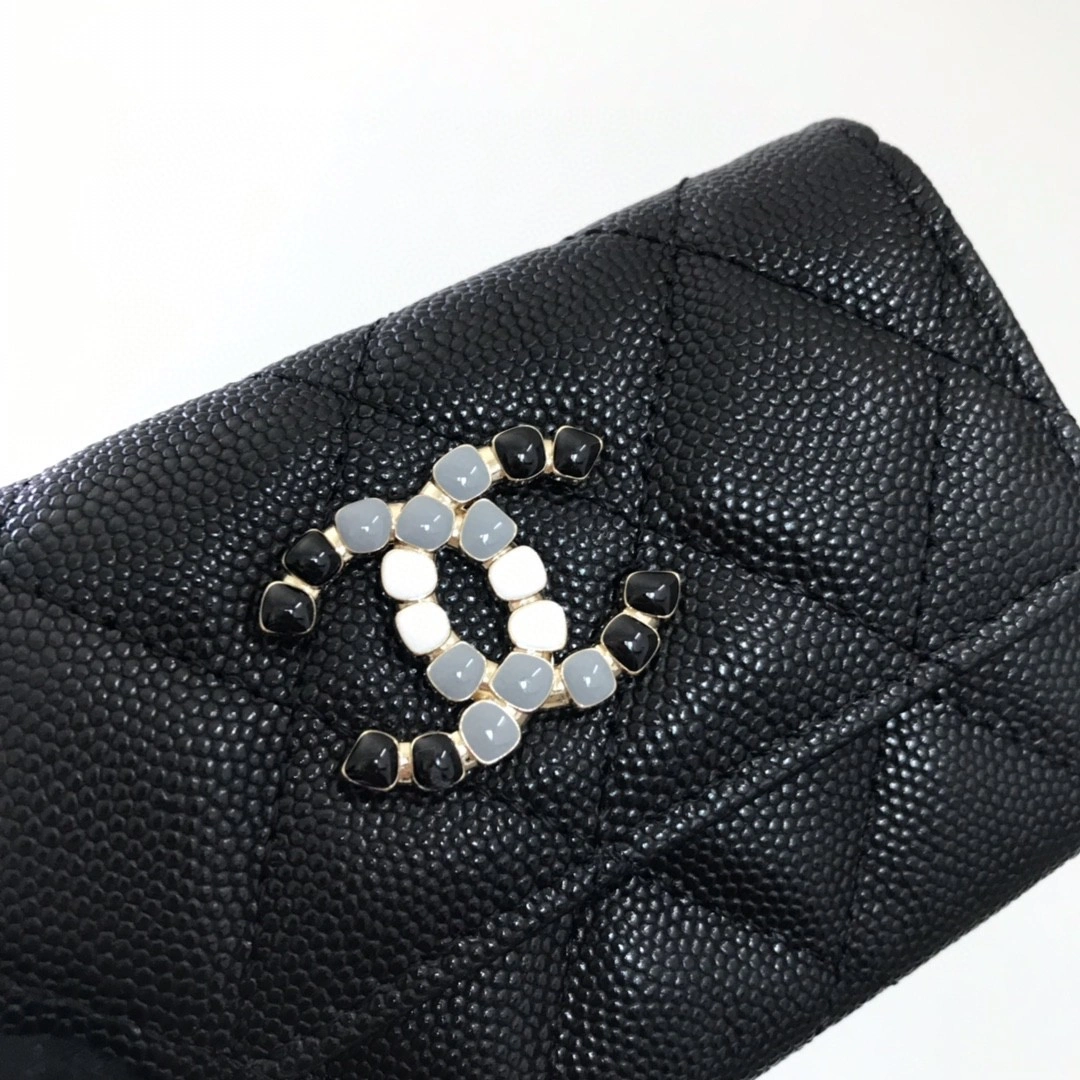 MOMO- AP2038 item : B-B063M2031