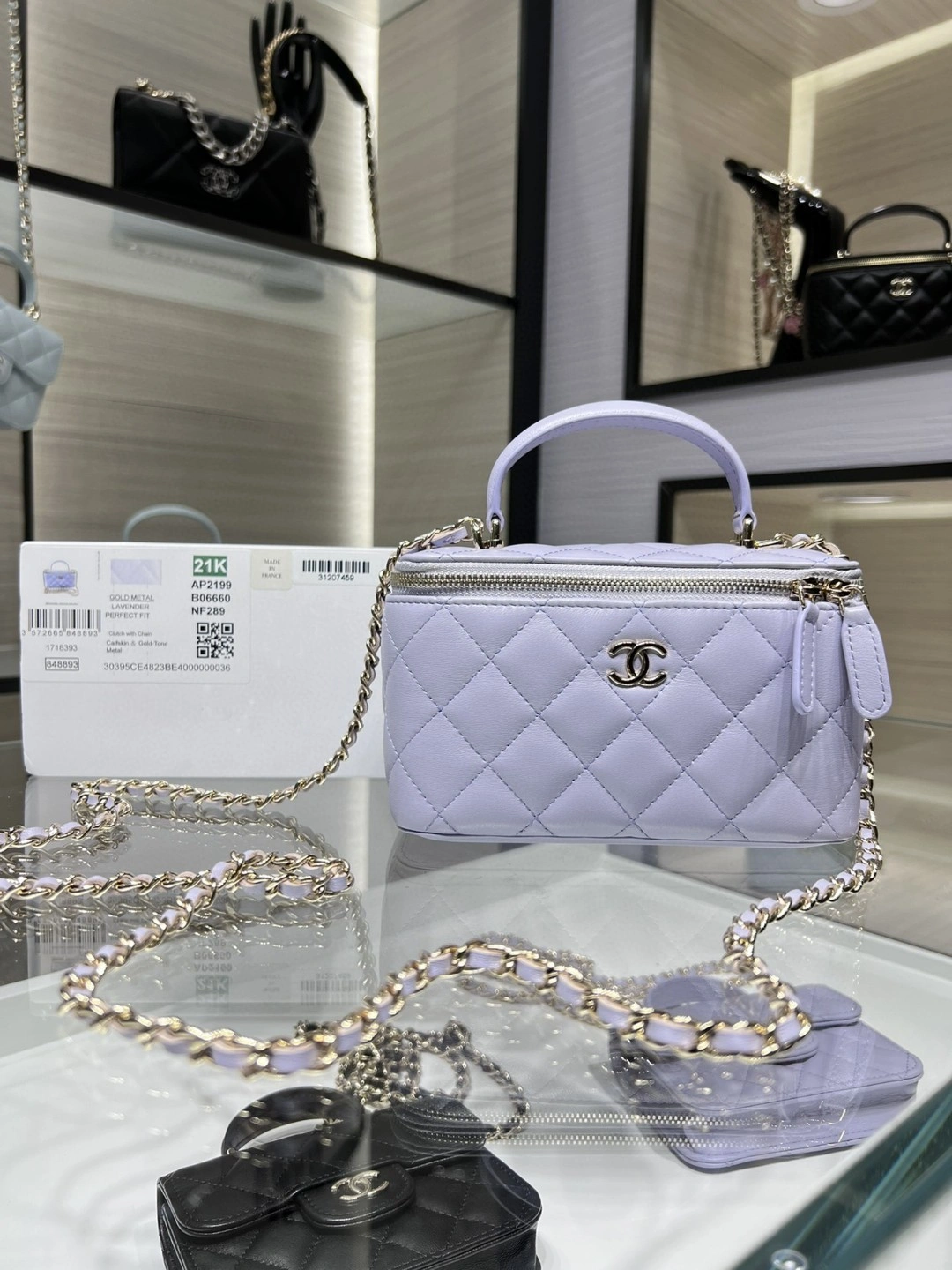 MOMO- AP2199 item : B-B307M1849