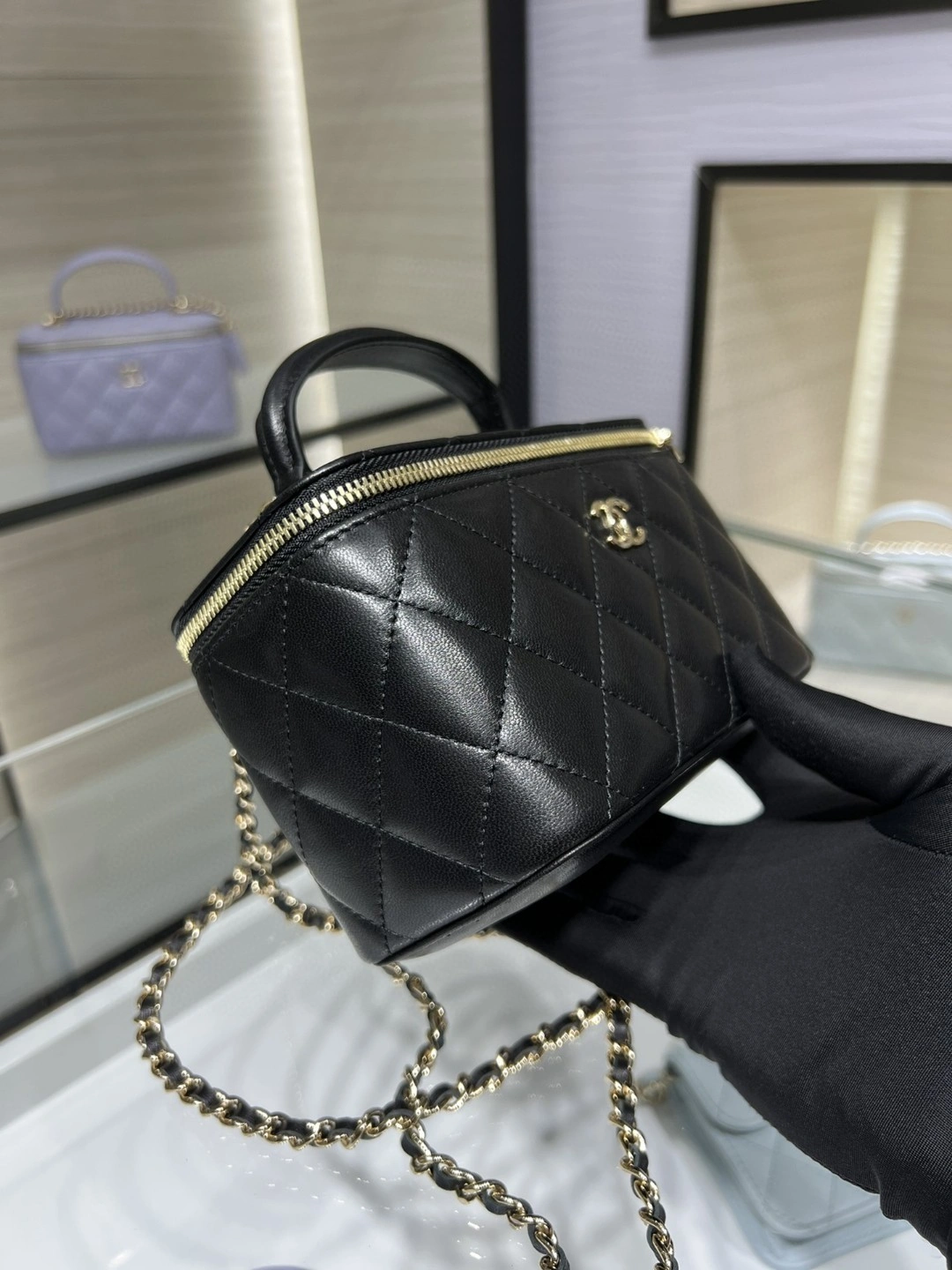 MOMO- AP2199 item : B-B307M1852