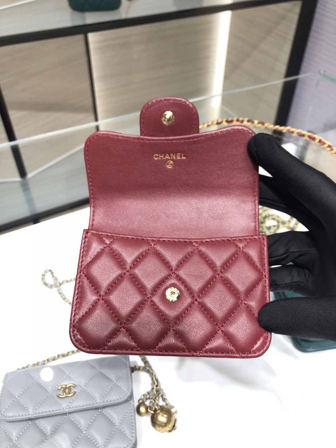 MOMO- AP2200 item : B-B00M1826