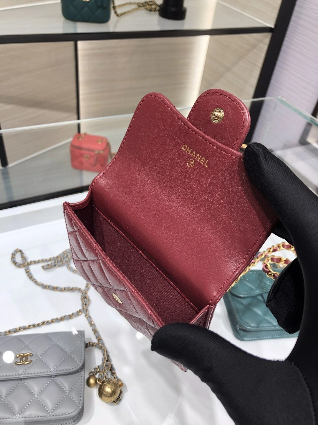 MOMO- AP2200 item : B-B00M1826