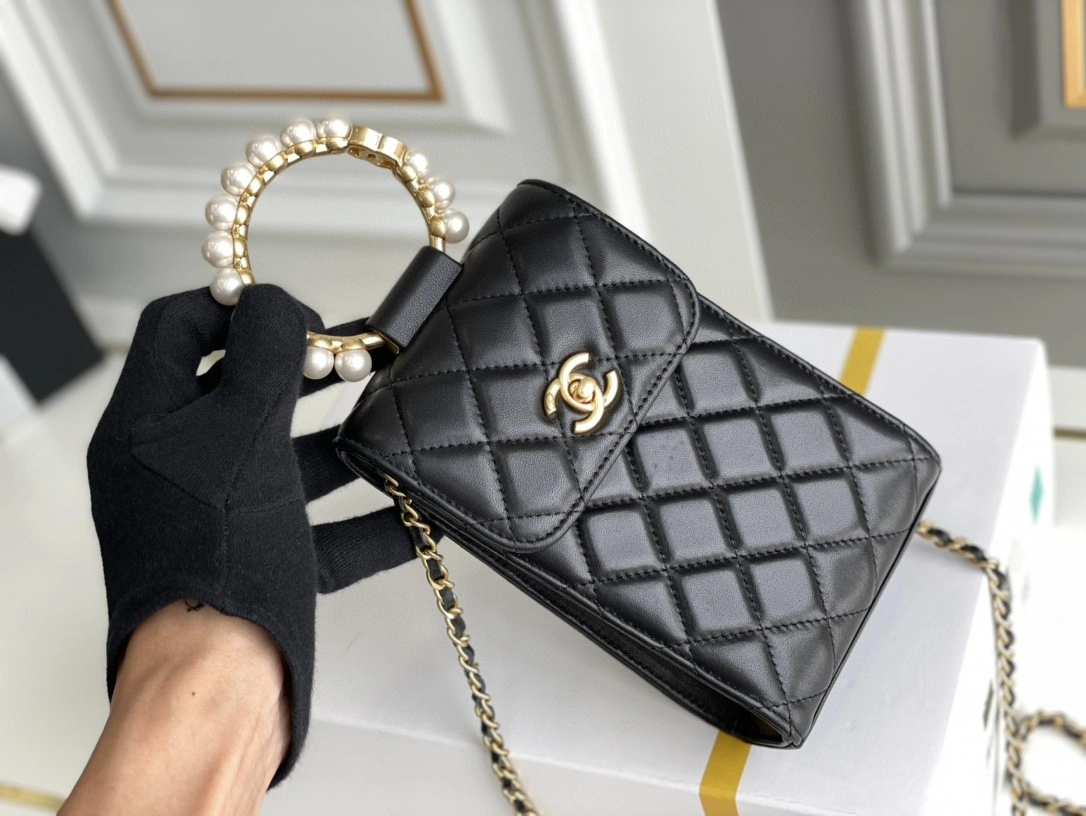 MOMO- AP2273 Lambskin item : B-B307B0828