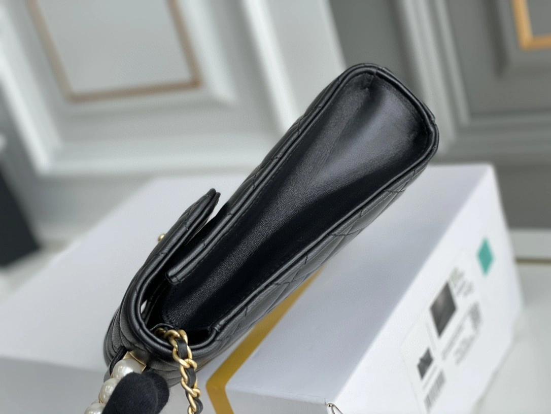 MOMO- AP2273 Lambskin item : B-B307B0828