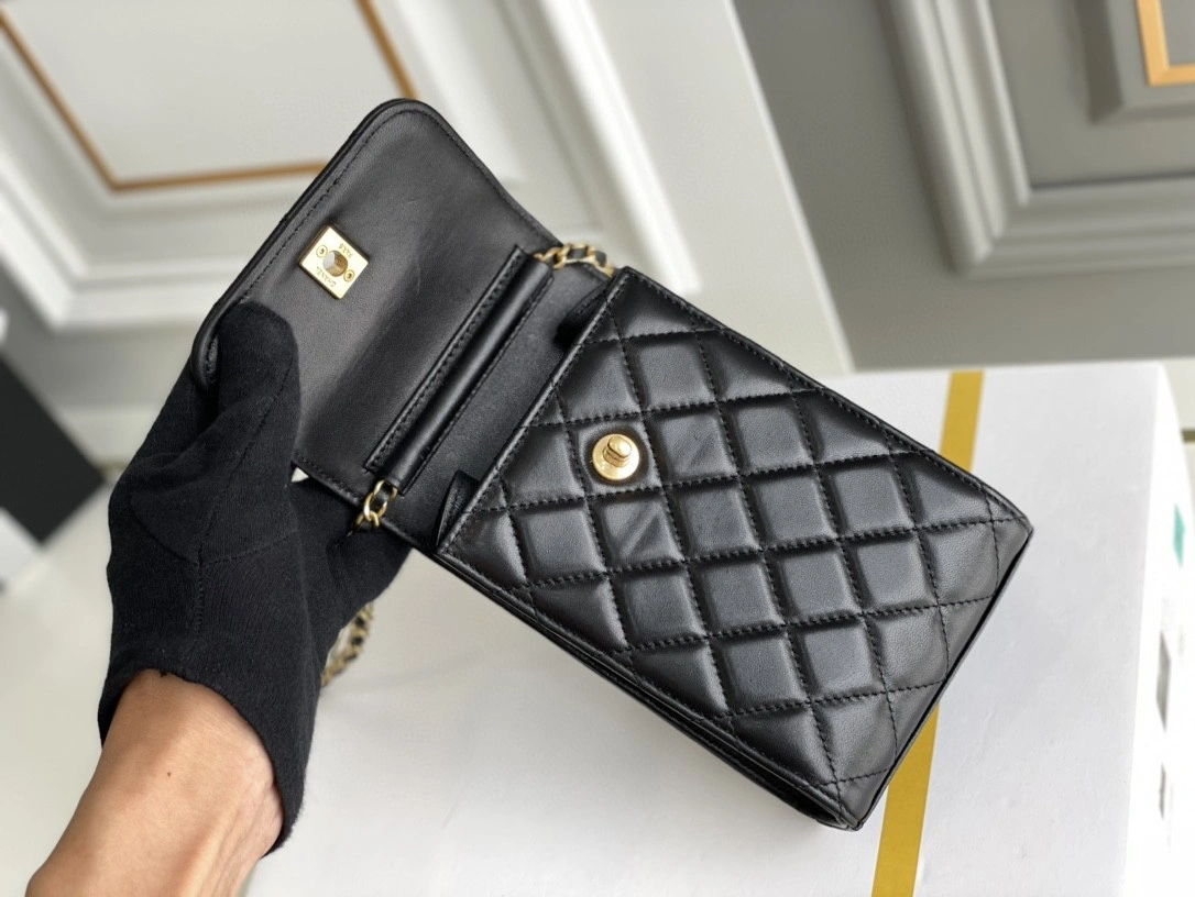 MOMO- AP2273 Lambskin item : B-B307B0828