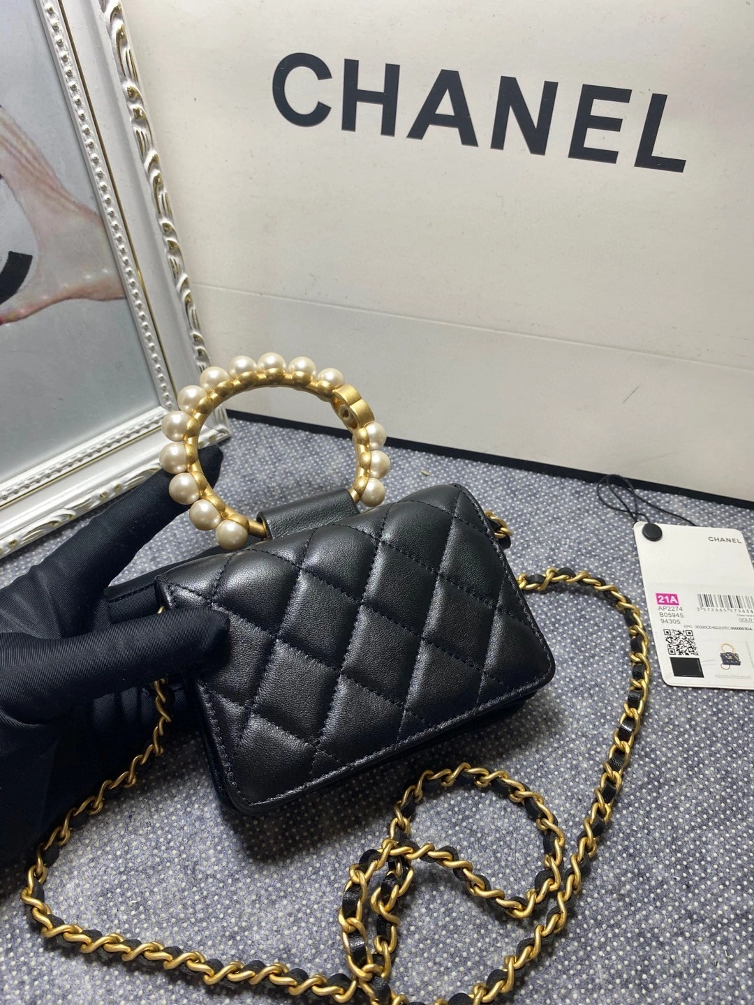 MOMO- AP2274 Lambskin item : B-B00M1841