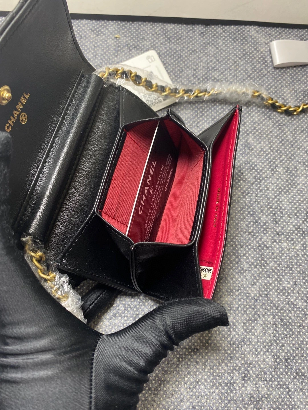 MOMO- AP2274 Lambskin item : B-B00M1841