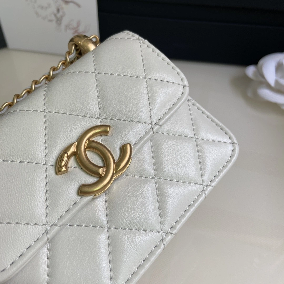 MOMO- AP2290 Calfskin item : B-B00M1847