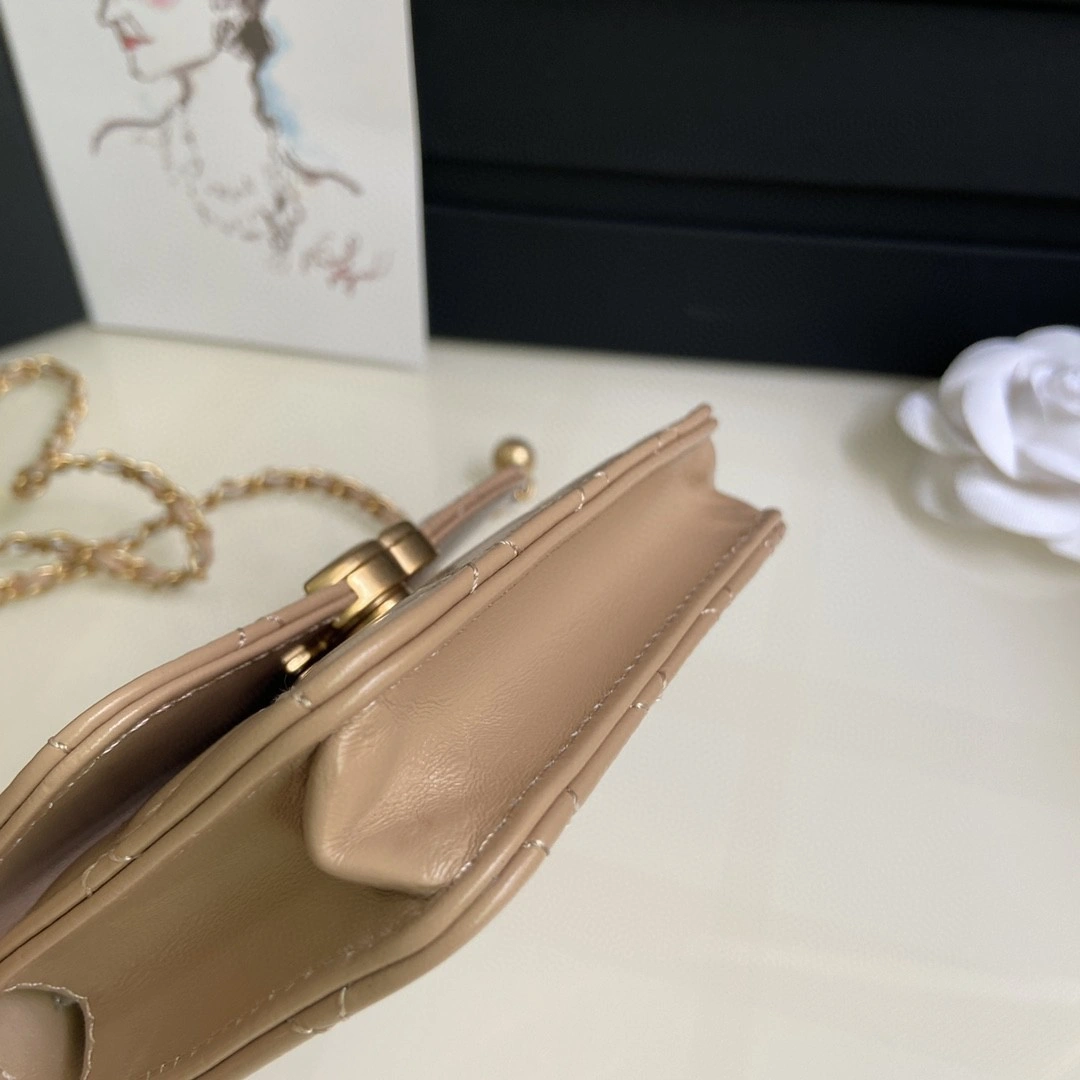 MOMO- AP2290 Calfskin item : B-B00M1850